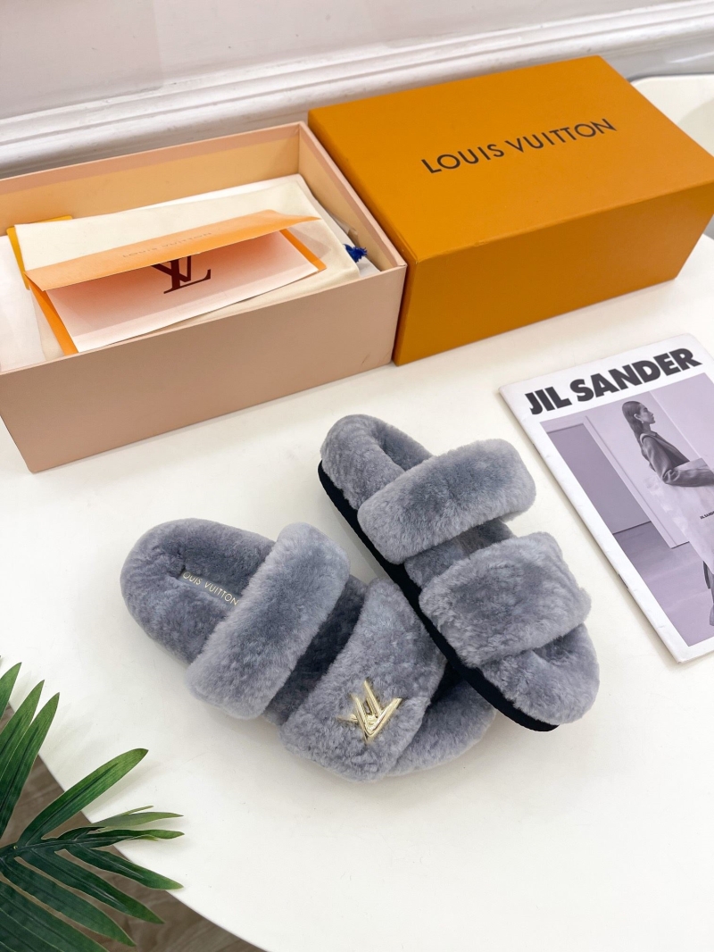 Louis Vuitton Slippers